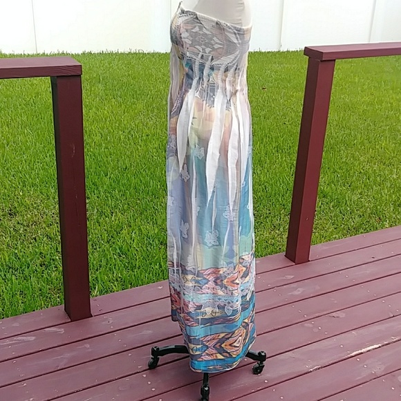 Lapis Halter Top Maxi Dress. - Picture 4 of 6